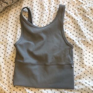 Lululemon power pivot tank